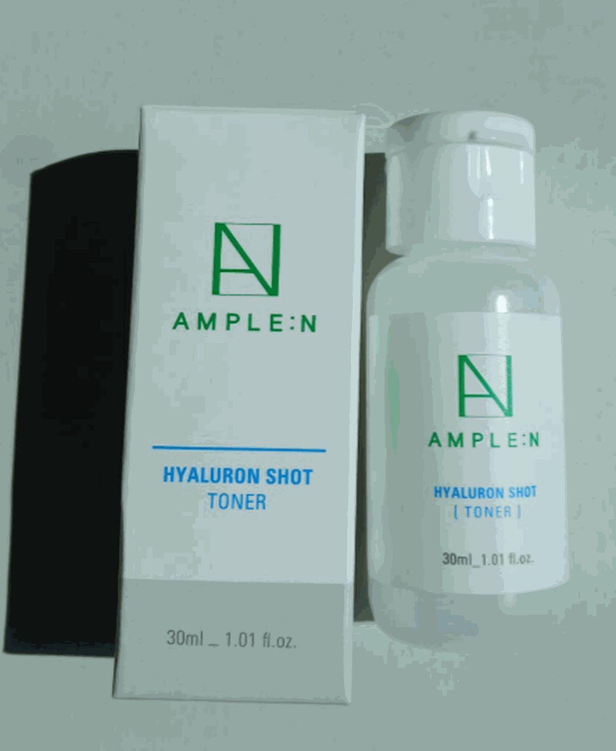 png_1500x1500_68372302